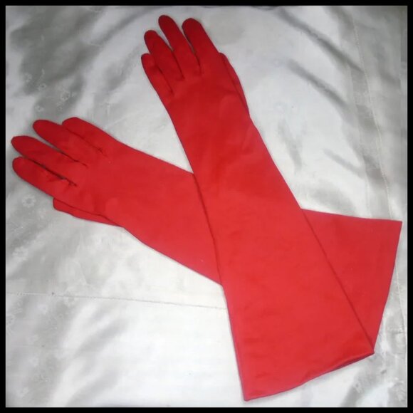 Red Gloves Mid Length Nylon Vintage Early 60s - Picture 5 of 11